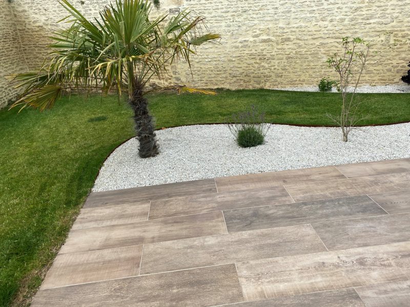 Terrasse en grés cérame_CleanPaysage_CAEN