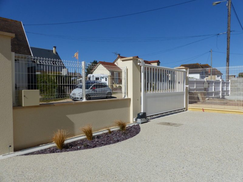 Portail_Alu_CleanPaysage_CAEN