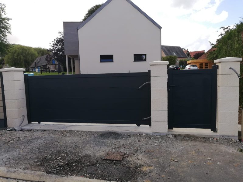 Portail_Alu_CleanPaysage_CAEN